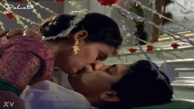 Married Couple Hot Lip Lock Kiss In Tamil First Night Sex Video