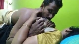 South indian aunty pillowy big boobs sex video