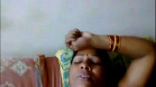 Tamil maid sucking hard dick video