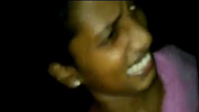 Midnight desi girl showing hairy pussy video