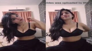 Chennai’s hot desi shows big beautiful melons