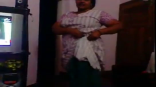 40age south indian aunty seducing moment