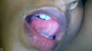 Thevidiya girl shows the wet lips to give a blowjob
