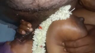 Desi South Indian aunty gives a juicy nude blowjob