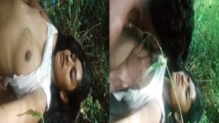 Trichy village girl having sex with college boyfriend in outdoor