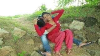 Village nattukattai lover enjoying girl boobs in sex film