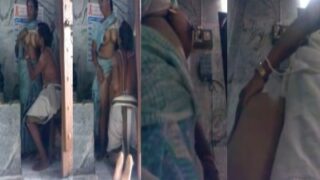 Kanchipuram iyer fucks aunty with saree inside the temple