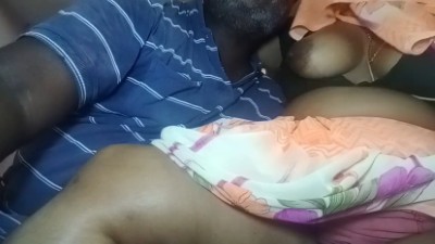 Tirupur old man sucking aunty big boobs and licks pundai