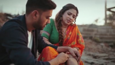 Village aunty outdoor romantic sex with young bf in xxx film