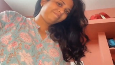 Chennai aunty jerking a young man dick with talk