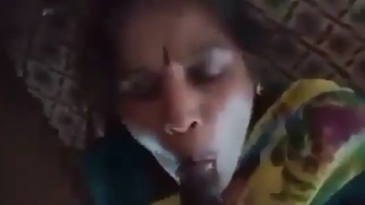 Kanchipuram maid aunty Radikaa blowjob with voice