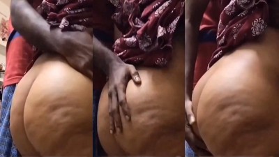 Velaikaaran caressing houseowner aunty big soothu