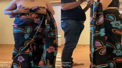 Actress aunty boobs pressing saree romance with makeup man