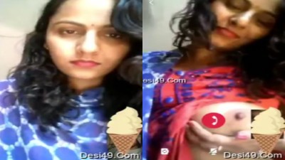 Chennai unsatisfied aunty shows boobs on video call