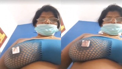 Dharmapuri mallu aunty shows mega mulai with voice
