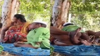 Gramathu mature item aunty saree fucking on outdoor