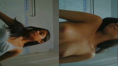 South Indian young girl strips inners and shows cute mulai