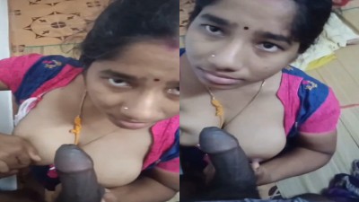 Unsatisfied innocent wife blowjob to neighbor husband