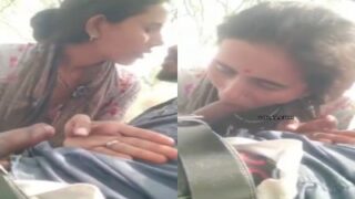 Unmarried village girl lovely outdoor blowjob to bf