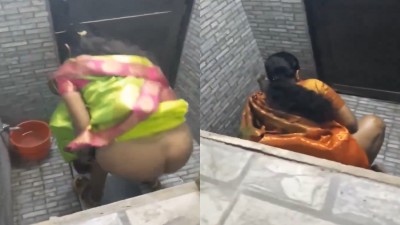 Housewife aunty peeing capture on toilet with saree