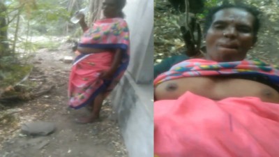 Village local old desi aunty outdoor saree sex