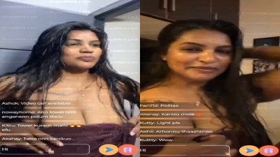 Sexy nadigai shows her big boobs nipple for the first time