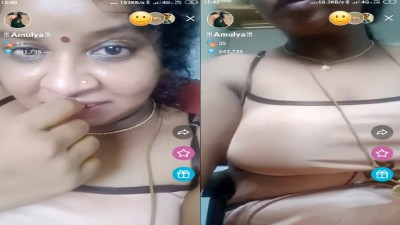 Desi aunty lusty look with ool live chat