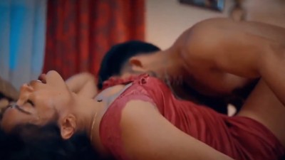 Scandal aunty riding young man dick on cowgirl position