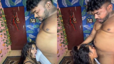Hot desi sexy nipple and cock sucking sex tape