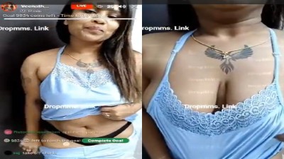 Gorgeous desi big boobs pressing with sex chat in live porn